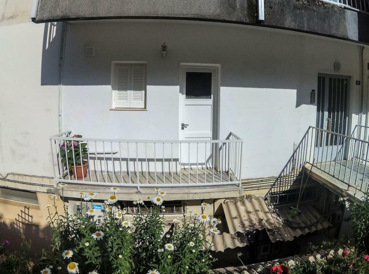 Alexis Apartment Near The Airport Corfu  Екстер'єр фото